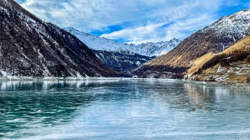 Preview: Frozen lake