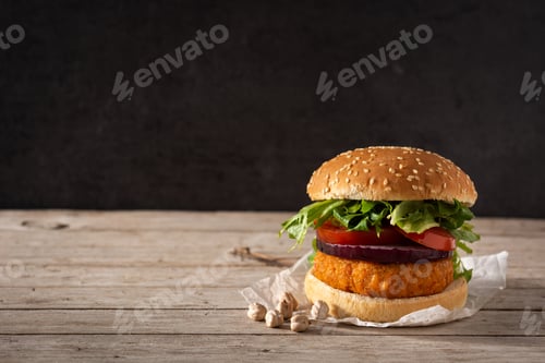 Preview: Delicious healthy chickpea burger.