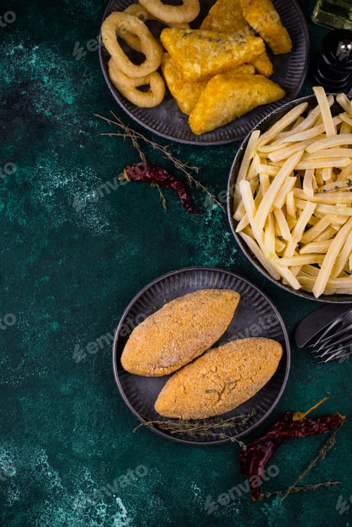 Preview: Frozen food assortment. Potato hashbrowns and french fries