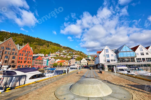 Preview: Bryggen area and pier