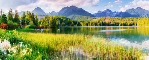 Preview: Majestic mountain lake in National Park High Tatra. Strbske ples