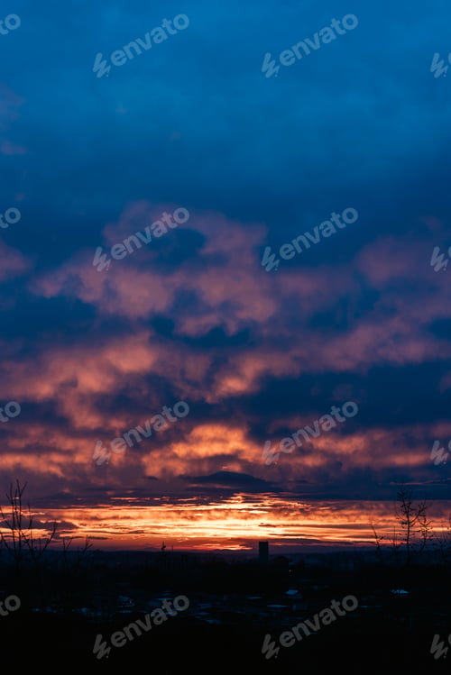 Preview: Sunset sky background.