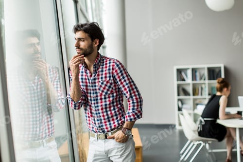 Preview: Young man in the office