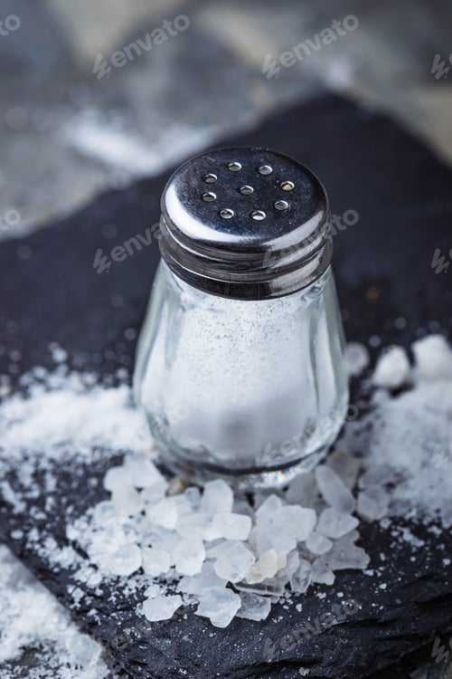 Preview: White salt in shaker