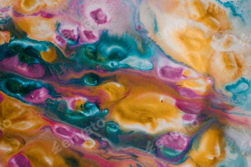 Preview: Stains of bright metallic paint