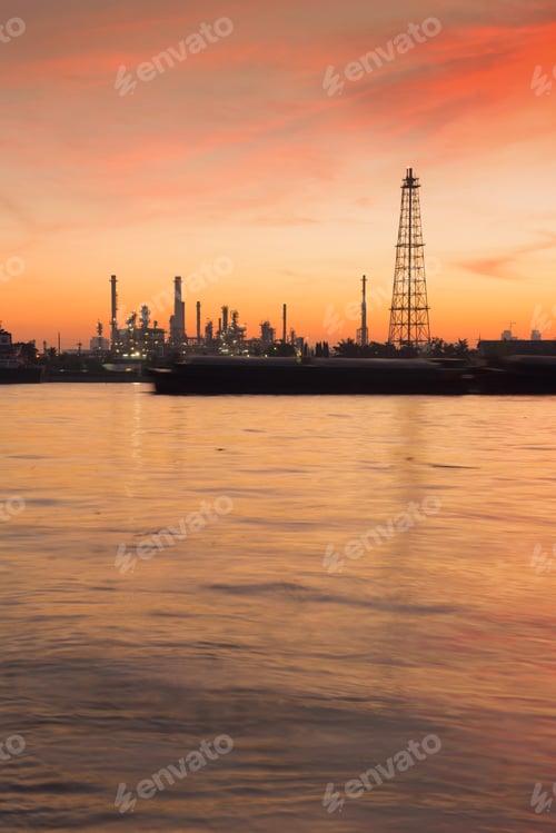 Preview: Bangchak Petroleum's oil refinery, Phra Khanong District, Bangkok, Thailand