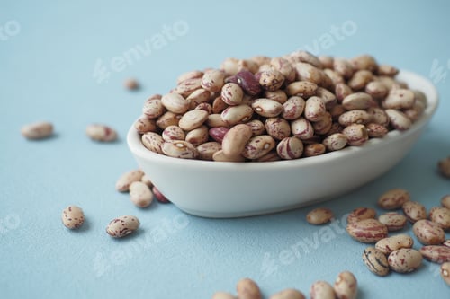 Preview: Closeup of brown soy beans in a bowl on table