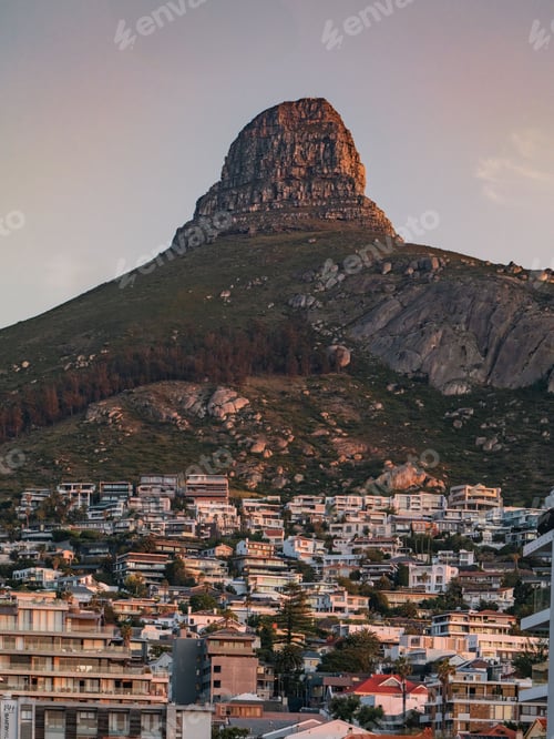 Preview: Lion's Head and Cape Town at Sunset