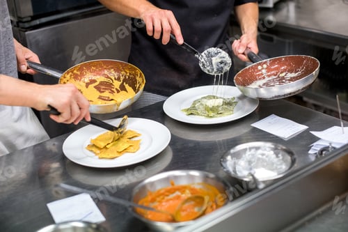 Preview: Chefs serving ravioli pasta