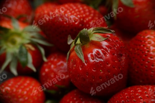 Preview: Strawberries