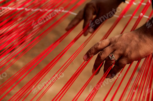 Preview: Weaving Kanchipuram silk sari.