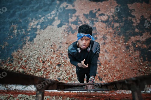Preview: Portrait of style black man on the roof