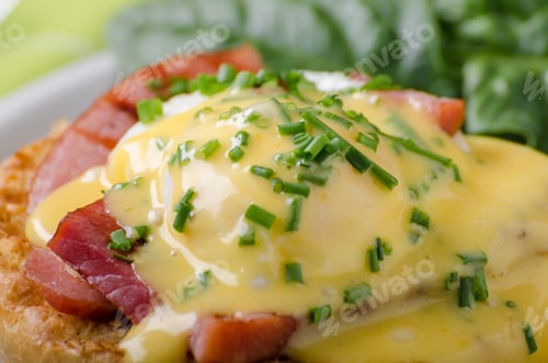 Preview: Egg benedict delish food, crispy bacon