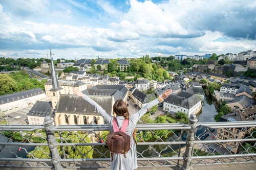 Preview: Woman traveling in Luxembourg
