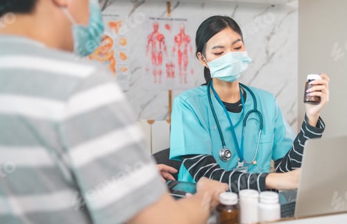 Preview: DOCTOR WOMAN CLINIC-CHECK