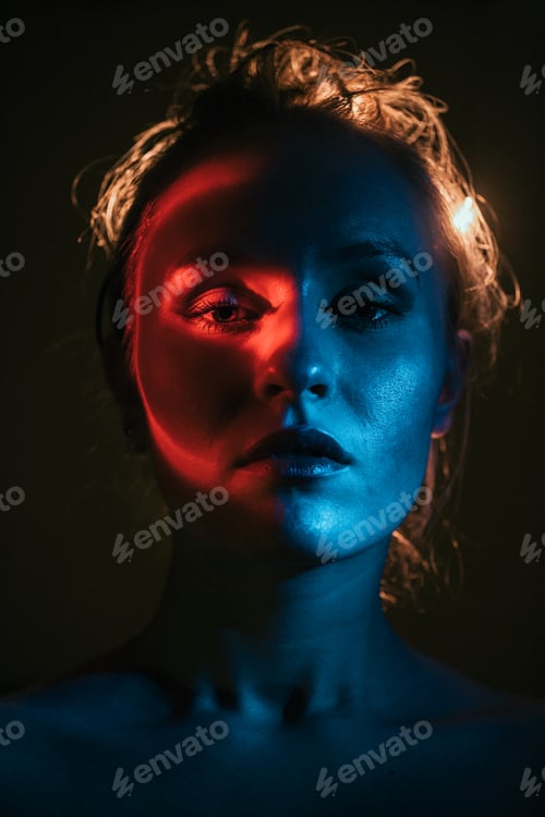 Preview: Weird colourful portrait of young woman-2