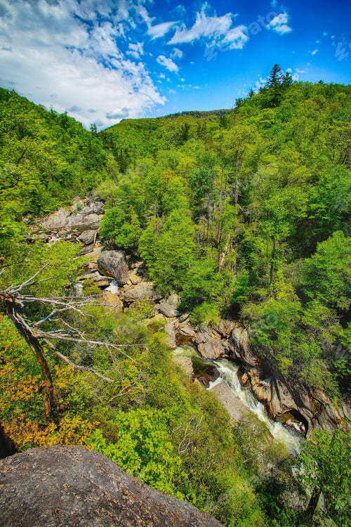 Preview: Cliff Overhang Linville Gorge, Linville, North Carolina