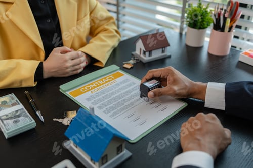 Preview: the home purchase contract was approved after submitting numerous documents to the bank