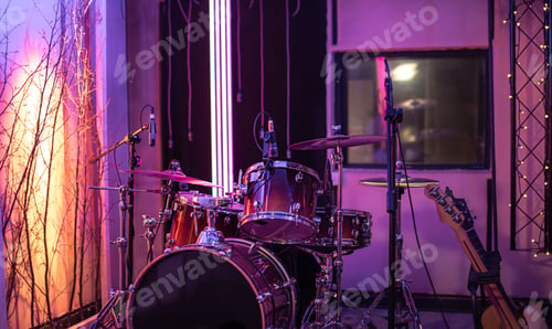 Preview: Bright recording Studio. A room for musicians ' rehearsals, with a drum kit in the background.