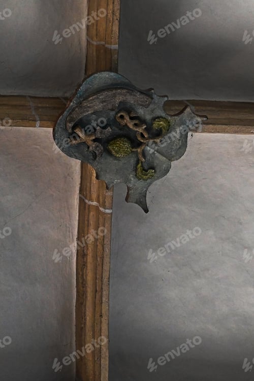 Preview: Vertical shot of a wall with a sign