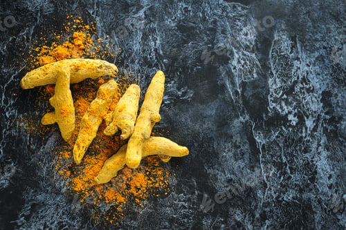 Preview: Fragrant seasoning - turmeric, one of the main ingredients in Indian curry