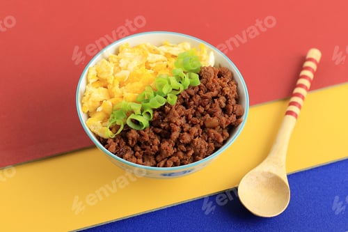 Preview: Japanese Spicy Beef Soboro with Scrambled Egg, Rice, and Green Onion.
