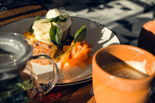 Preview: lunch, restaurant, bruschetta, poached egg, salmon, food, table, dish, breakfast