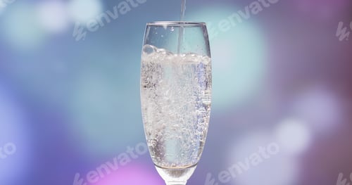 Preview: Pouring glass of Champagne