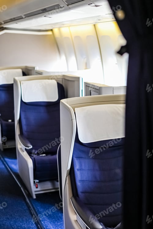 Preview: 1st business class seats on the airplane