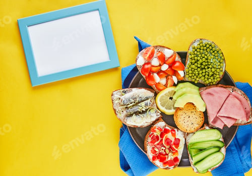 Preview: Assorted open-faced sandwiches, sandwiches with slices of sourdough with various fillings on plate