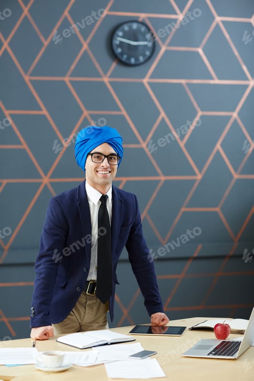 Preview: Happy newscaster