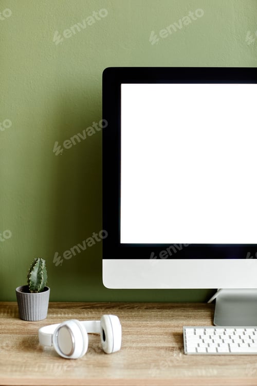 Preview: Minimal Computer Screen Mockup