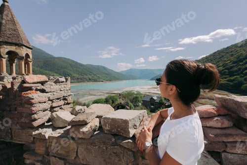 Preview: Ananuri church and fortress in Georgia