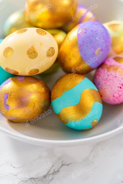 Preview: Easter eggs