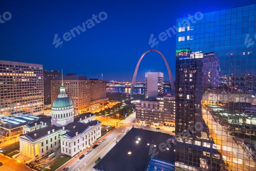 Preview: St. Louis, Missouri, USA Downtown Cityscape at Night