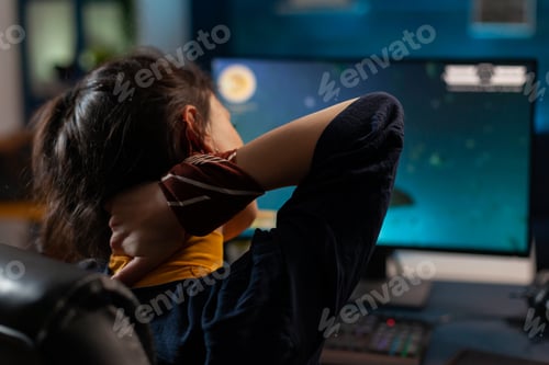 Preview: Woman player streatching neck before started playing