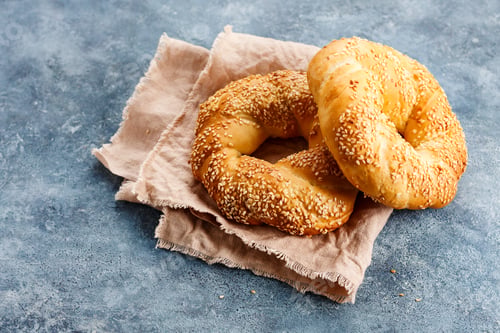 Preview: Simit.Traditional turkish round bagel