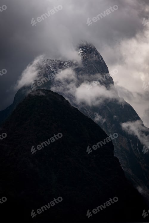 Preview: Mitre Peak