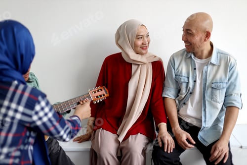 Preview: Family Singing Together