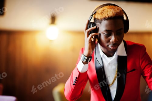 Preview: Fashion african american man model at red suit