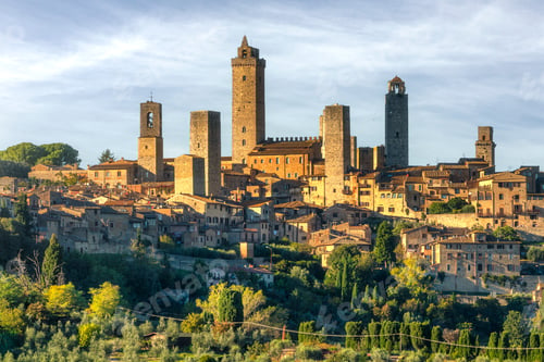 Preview: San Gimignano Medieval Towers Skyline in Autumn Sun, Tuscany, Italy