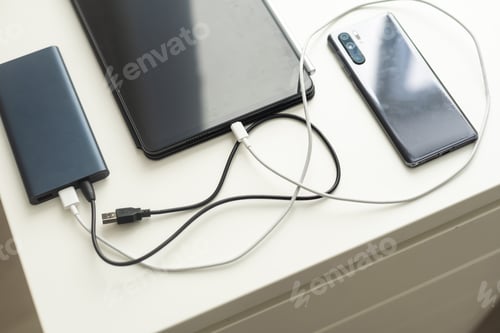 Preview: Portable power banks in a charger process