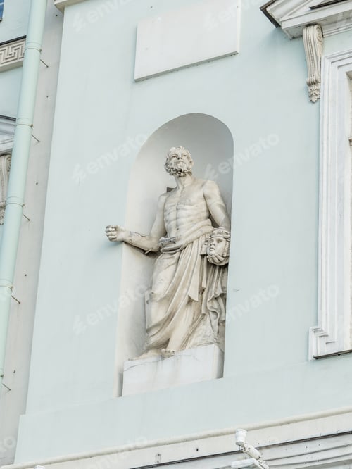 Preview: Statue in Saint Petersburg, Russia