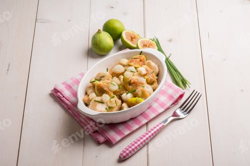 Preview: chicken stew with figs celery and chive