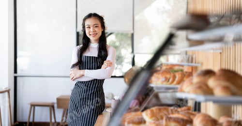 Preview: Portrait of Startup successful small Asian business owner in her shop.