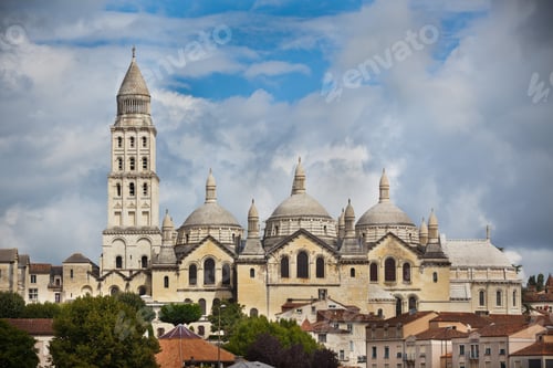 Preview: Saint Front cathedral in Perigord, France