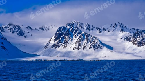 Preview: Snowcapped Mountains, Arctic