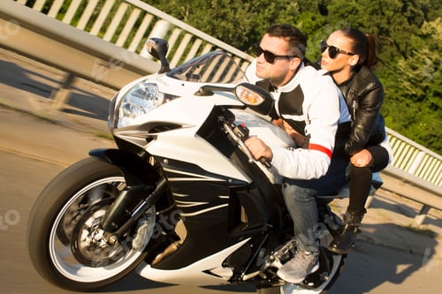 Preview: Couple on motorcycle