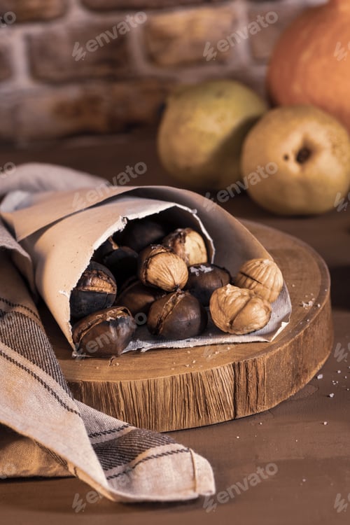 Preview: Roasted chestnuts in a paper cone