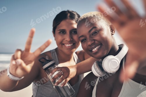 Preview: Getting my fitness on with my bestie. Shout of two young women out for a workout together.